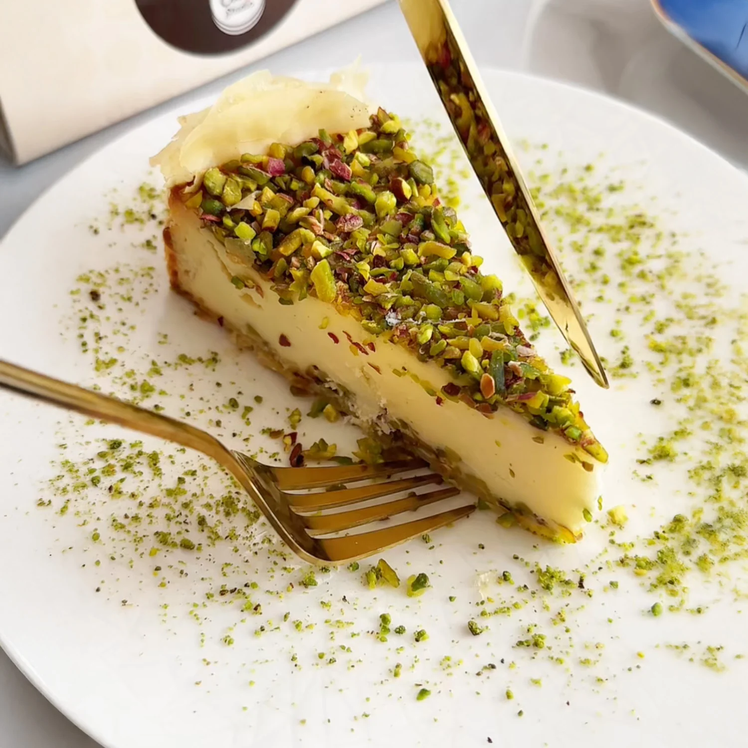 Moda Cheesecake, Baklava, Pre-Sliced (9"), 12pcs x 110g = 2.9lbs (1320g) - Image 2