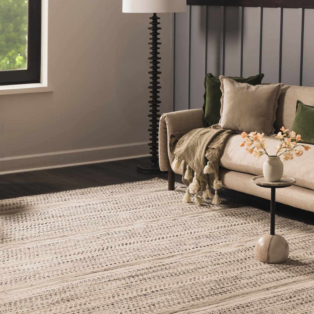 Arabi Wool Area Rug - Image 2