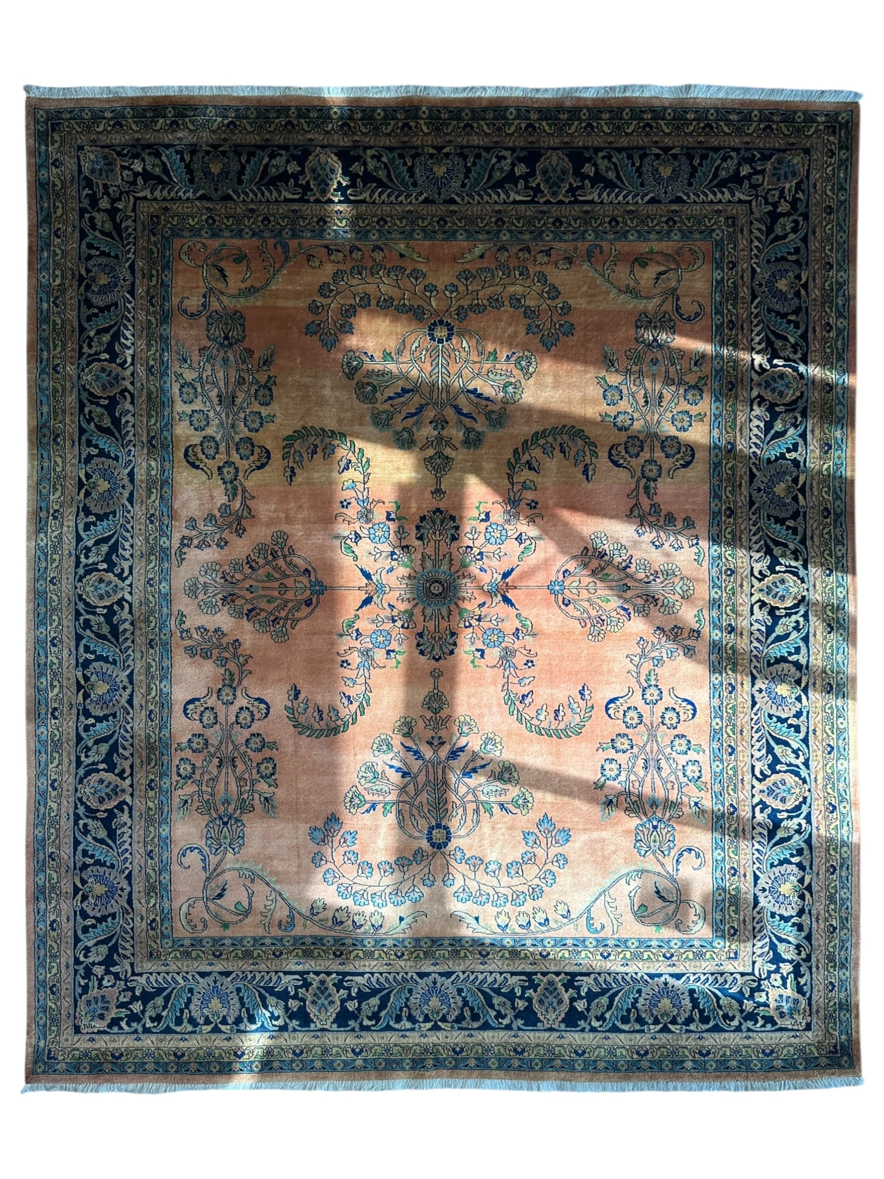 Hand-Knotted Indo-Sarouk Wool Rug – 8' x 10' – Peach Field with Navy Border - Image 5
