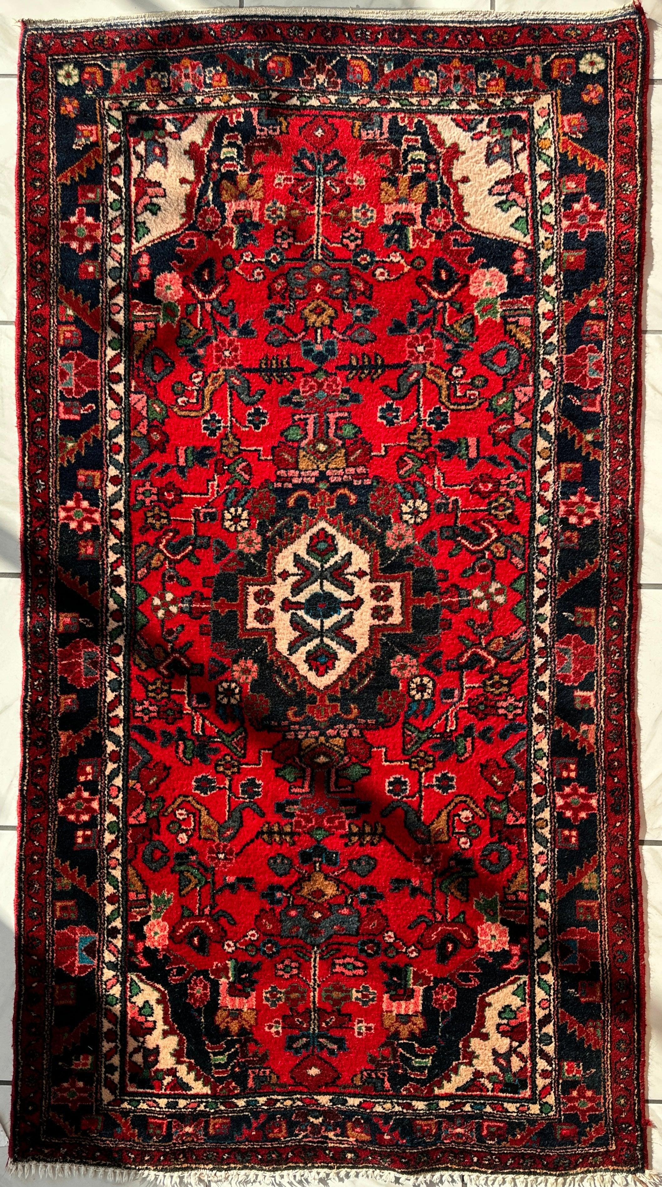 Hand-knotted Persian Hamadan wool Rug 3’8” x 6’4” - Image 2