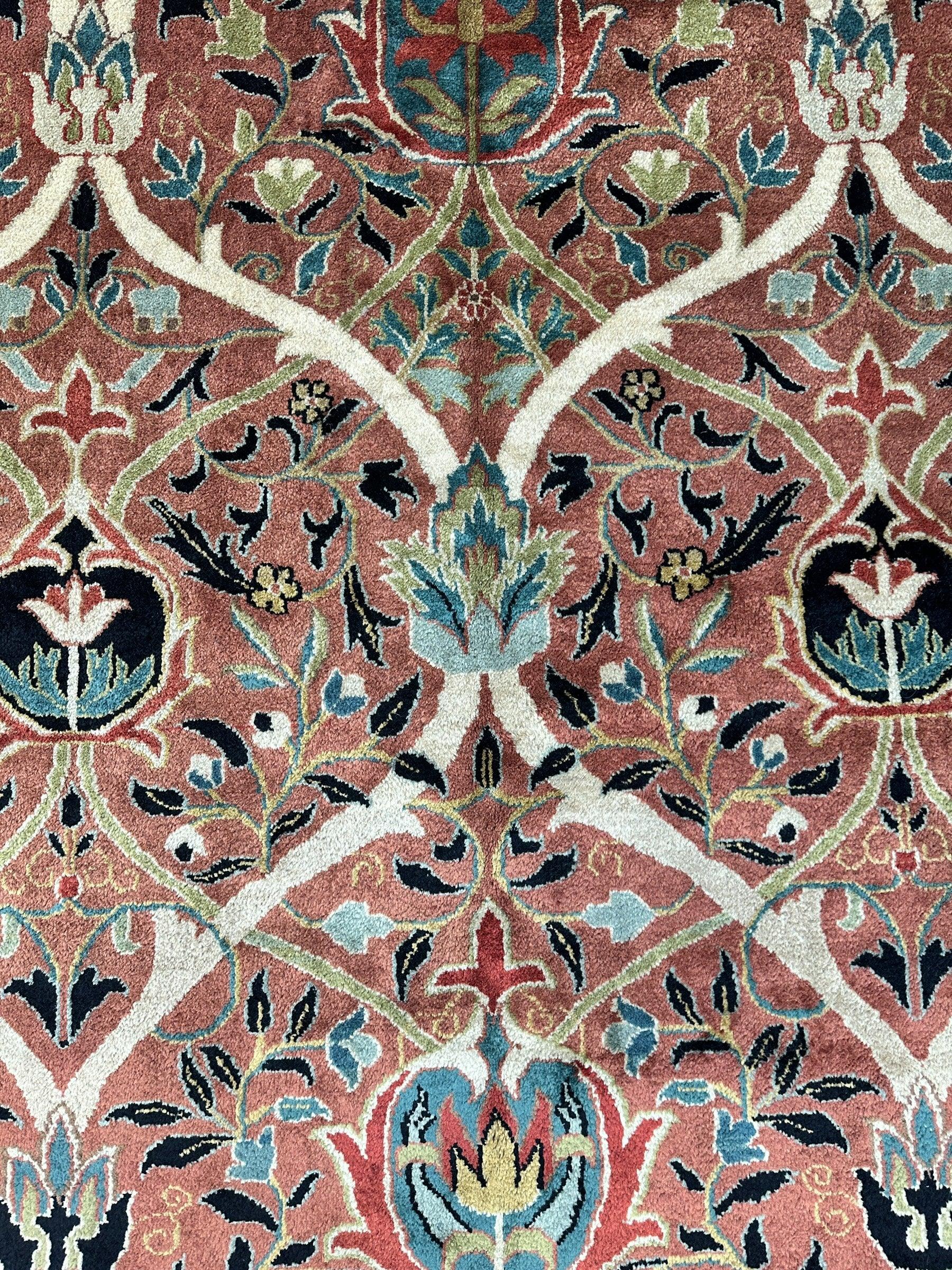 William Morris Hand-Knotted Wool Luxury Handmade Rug - 7'10" x 9'10" - Image 4